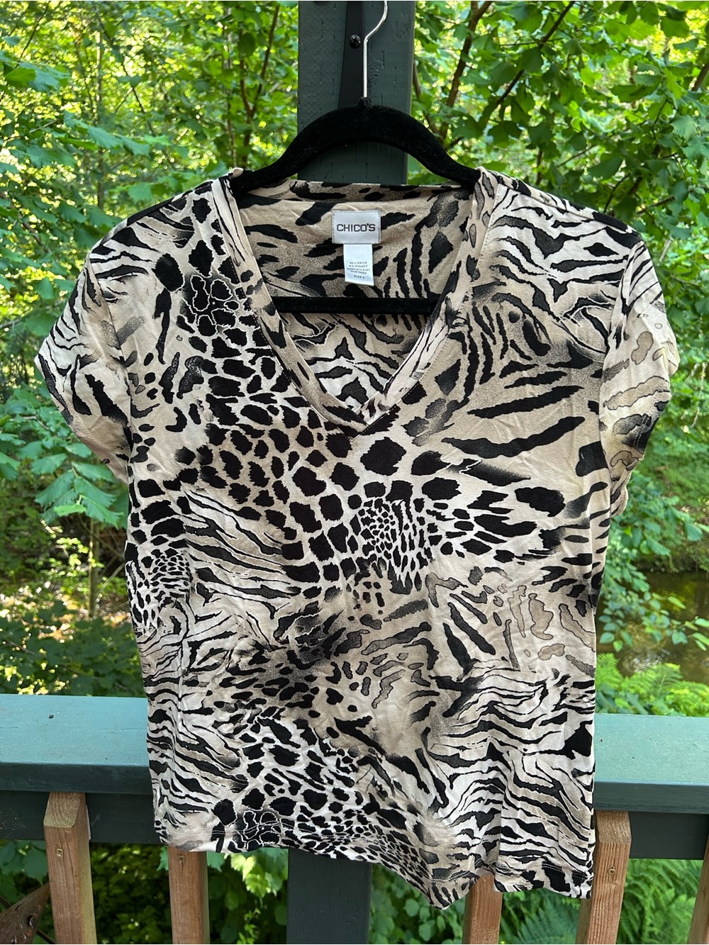 Chico's Beige and Black Animal-Print V‑Neck Short Sleeve Top